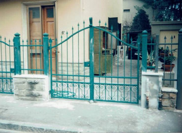 Cancello e ringhera esterna