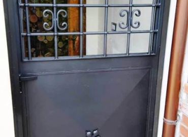 Porta in ferro battuto