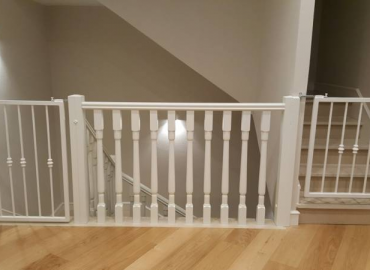 Cancellino e ringhiera protettivi