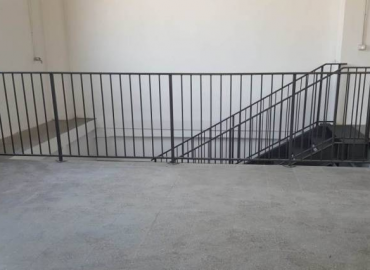 Scala emergenza con ringhiera - vista 2